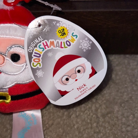 Squishmallows Nick Santa Claus Stuffed Plush Clip 3" - Picture 3 of 4